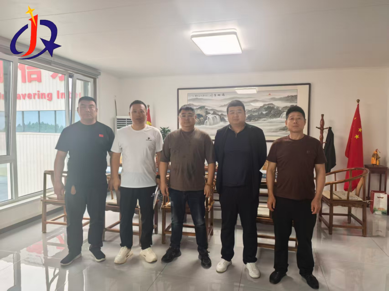 Fa'ato'a Fa'atupuina Maketi i Fafo, Jinqi Mining Machinery Fa'amausaliina le isi Poloketi Fufulu Auro Alluvial Alluvial Amerika i Saute ma Meafaigaluega.