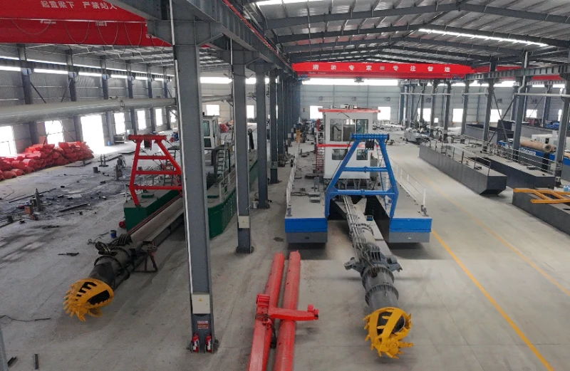 Qingzhou Jinqi Mining Machinery Co., Ltd. ua fa'alauiloa aloa'ia le fa'atauina ma le fa'atau atu o le tautua o va'a fa'asusu suction fa'aoga.